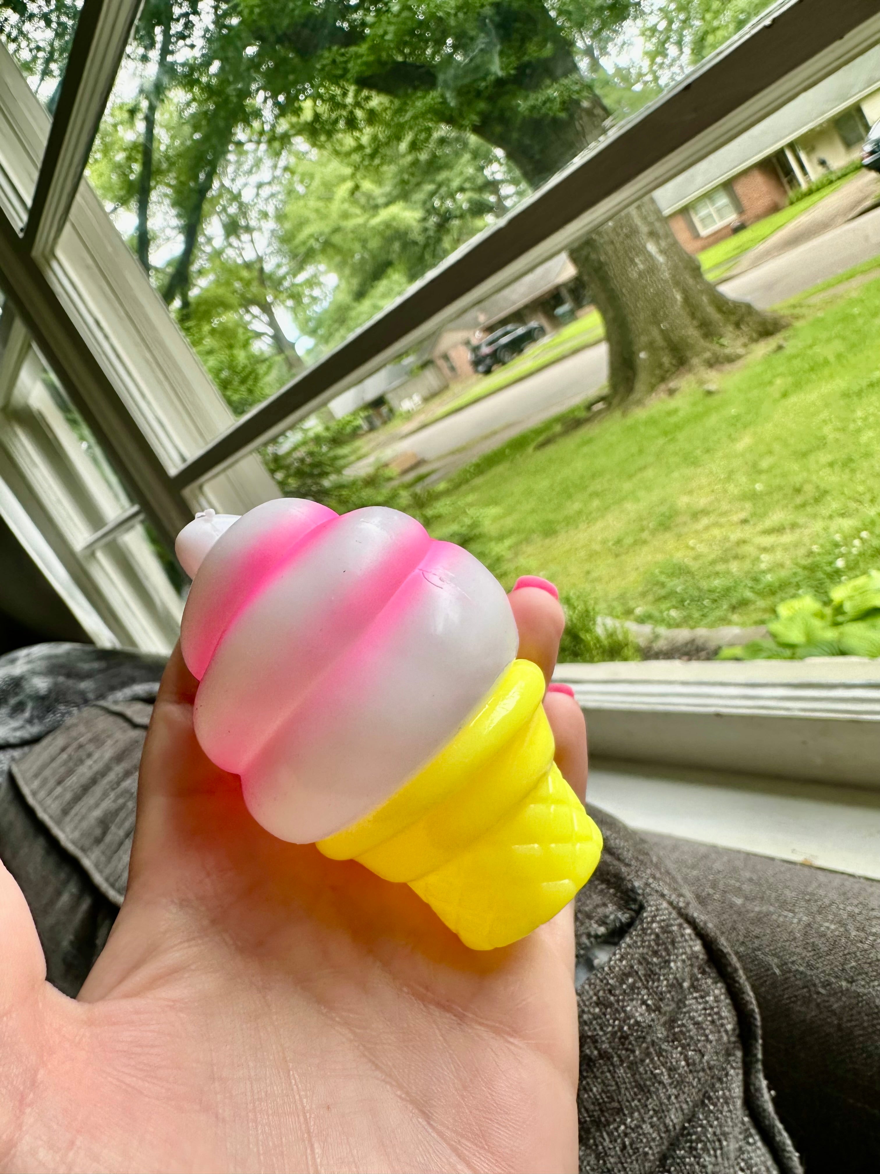 ICE CREAM SQUISHY