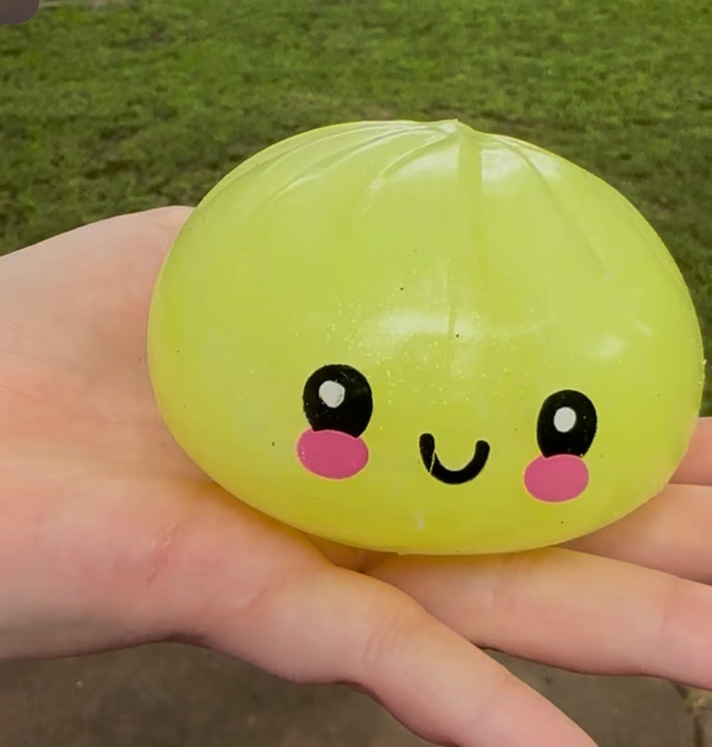 GLITTER DUMPLING SQUISHY