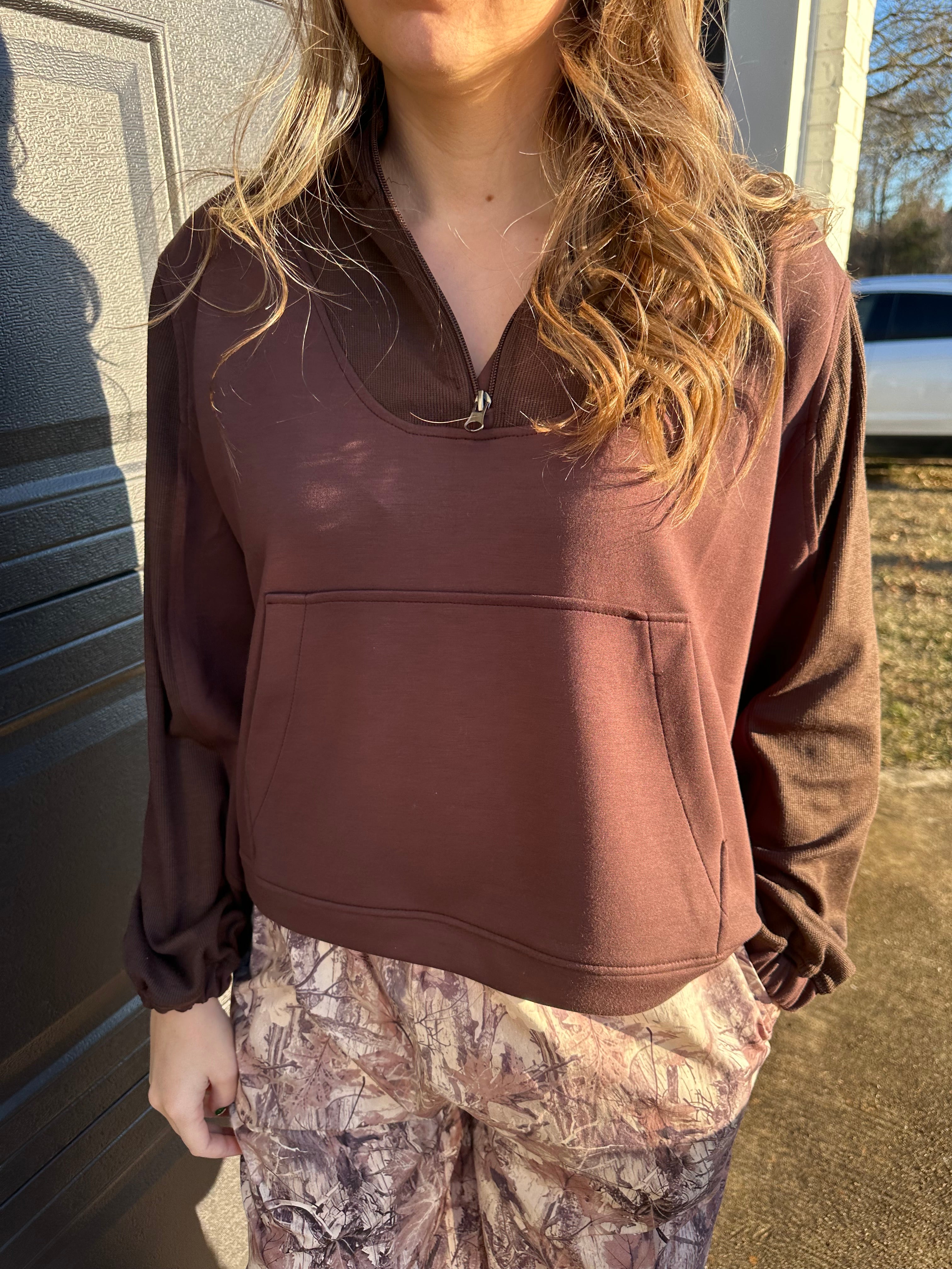 BIRDIE BROWN QUARTER ZIP
