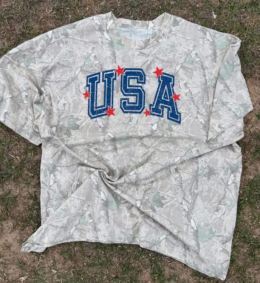 USA GRAPHIC TEE